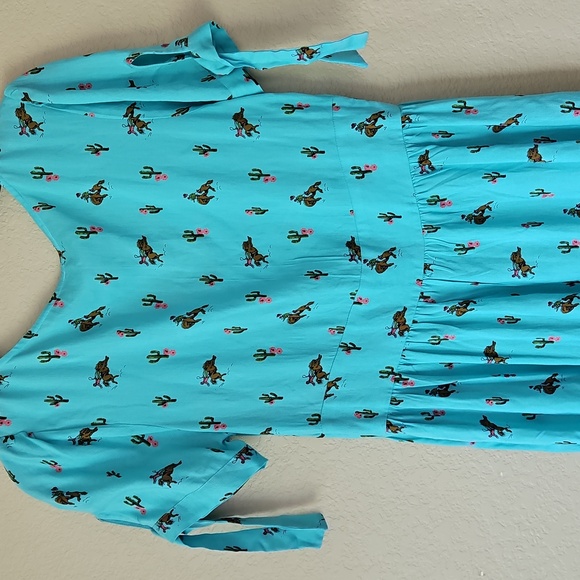 S Roper Rodeo Dress - Picture 4 of 8